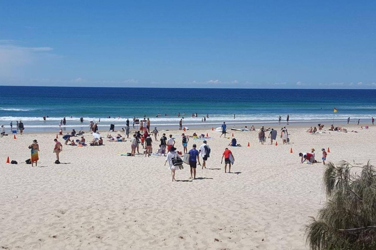 Unit 2 - Spectacular Sea Views In Surfers Paradise Gold Coast Kültér fotó