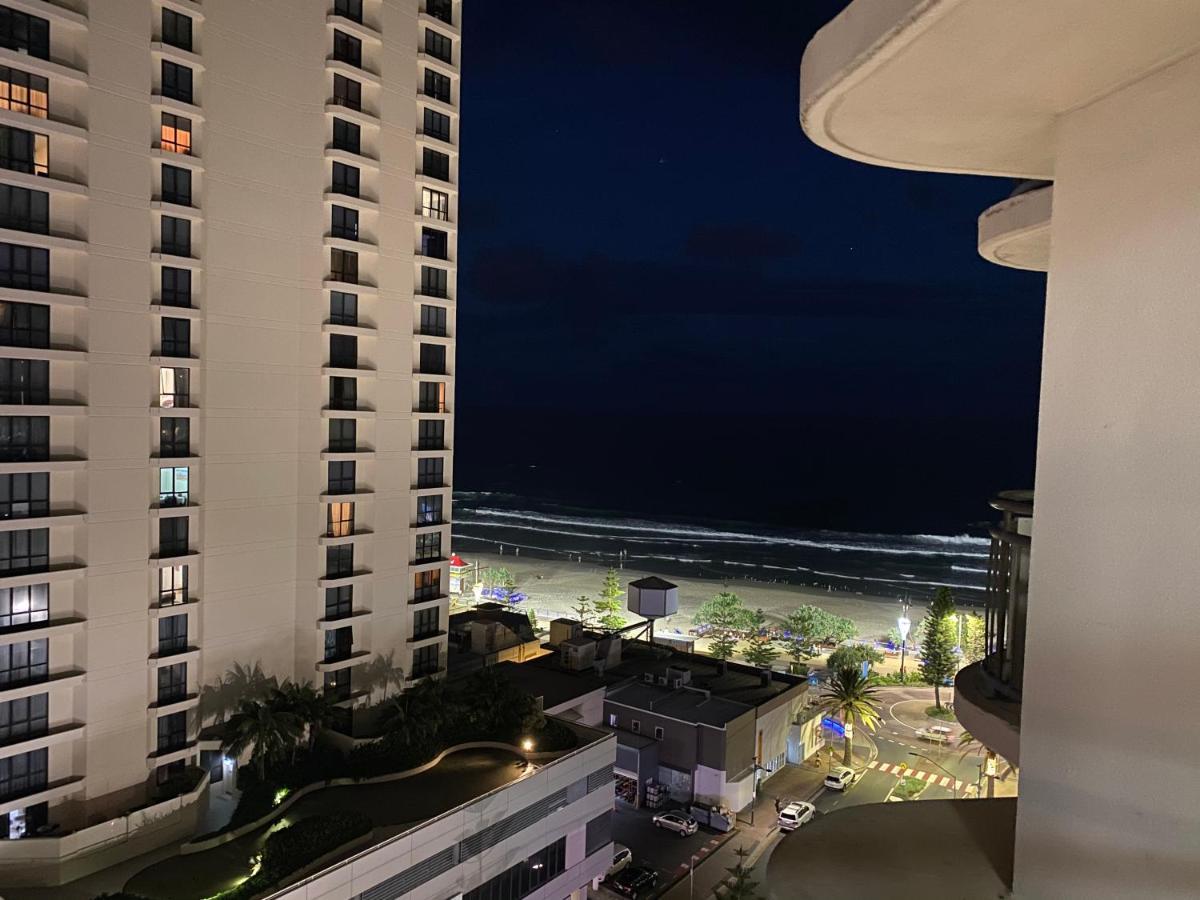 Unit 2 - Spectacular Sea Views In Surfers Paradise Gold Coast Kültér fotó