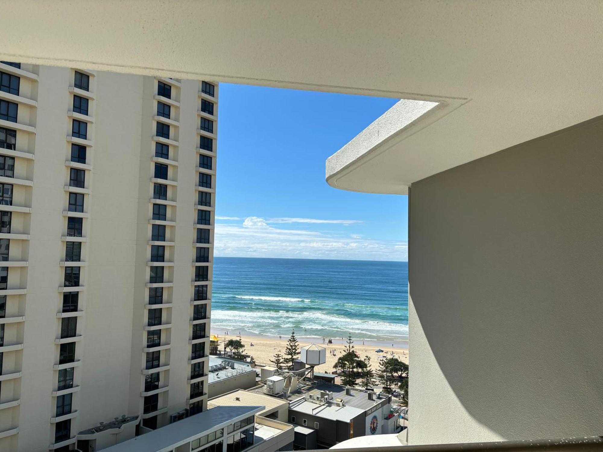 Unit 2 - Spectacular Sea Views In Surfers Paradise Gold Coast Kültér fotó