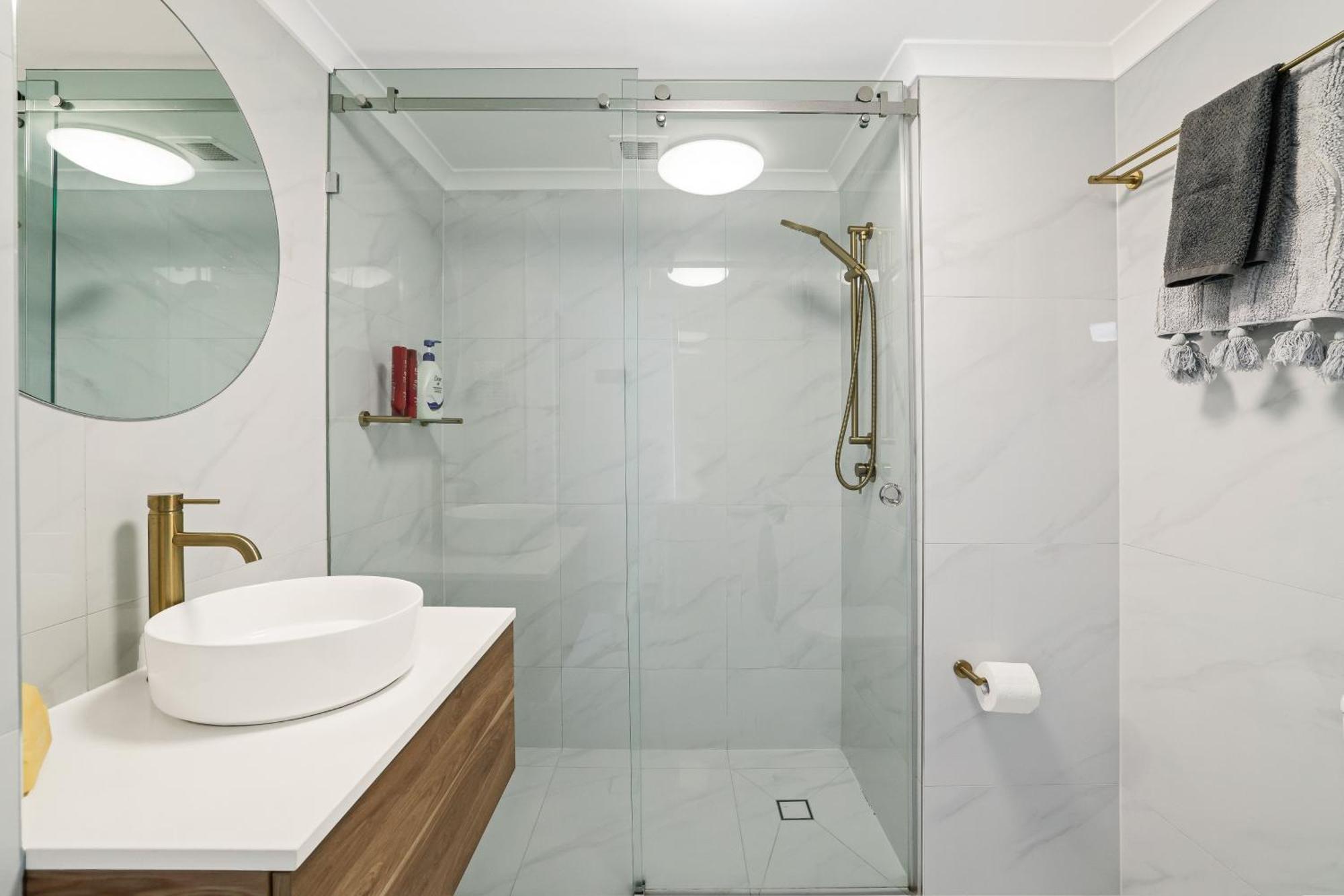 Unit 2 - Spectacular Sea Views In Surfers Paradise Gold Coast Kültér fotó